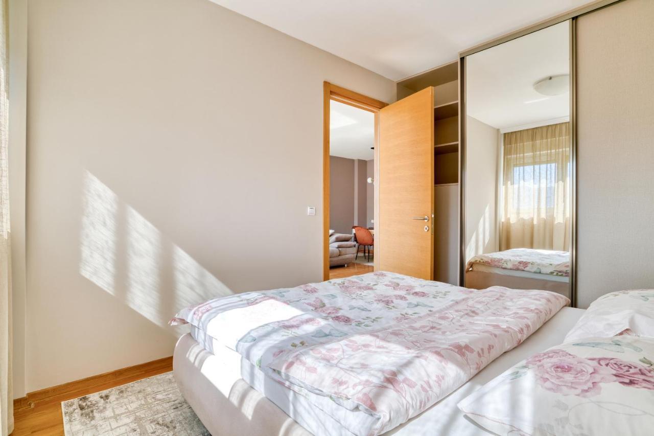 Sea View Apartments In Μπούντβα Εξωτερικό φωτογραφία
