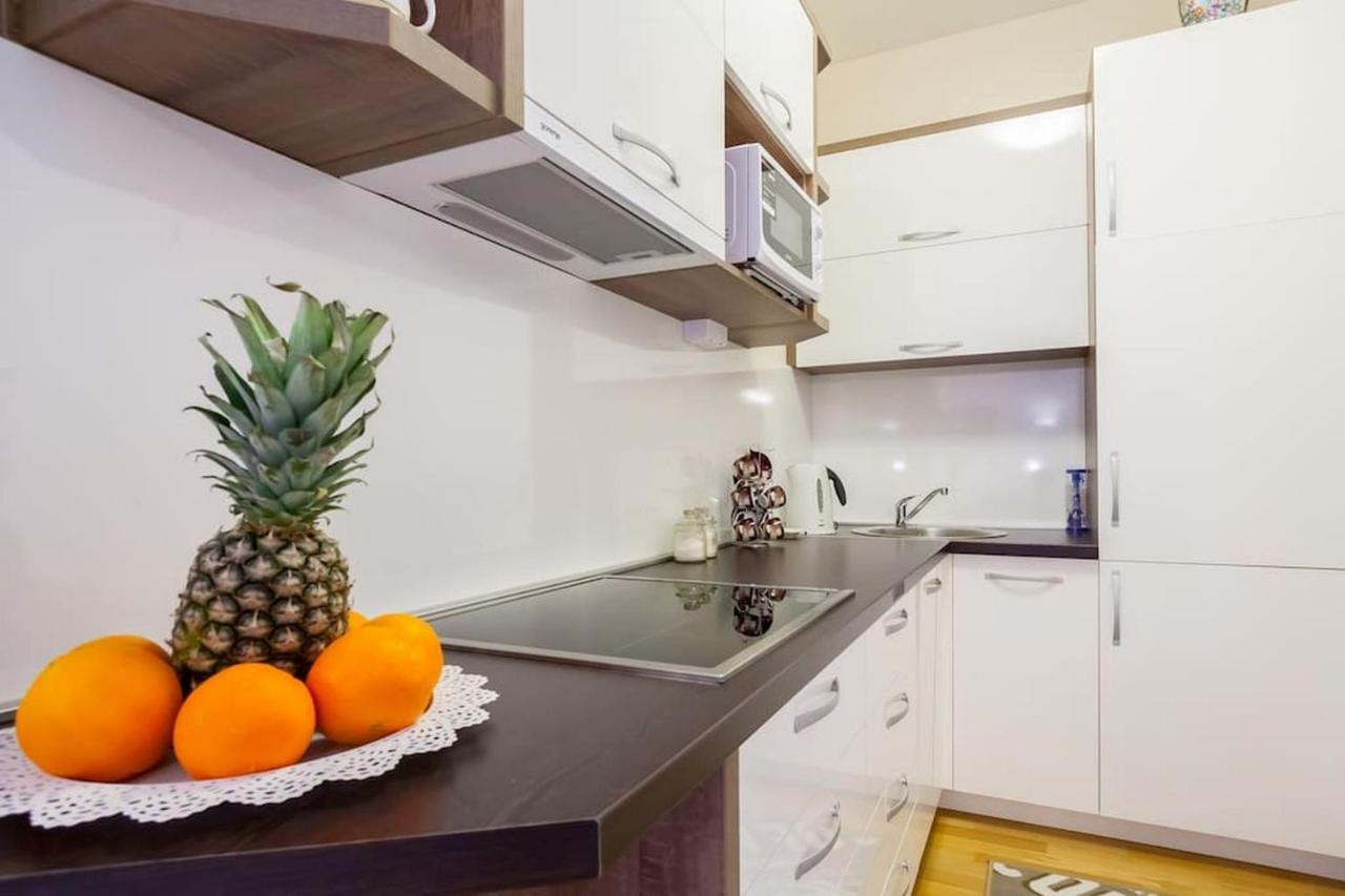 Sea View Apartments In Μπούντβα Εξωτερικό φωτογραφία